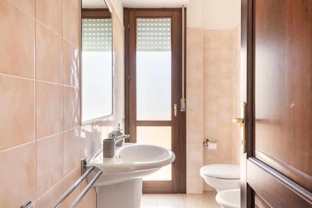 Dimoras Bellissimo Appartamento Centrocitta Olbia Exterior foto