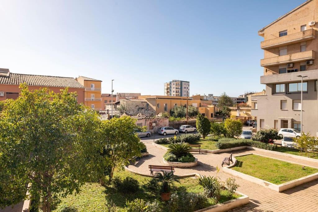Dimoras Bellissimo Appartamento Centrocitta Olbia Exterior foto